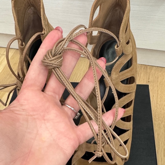Saint Laurent Tribute 105mm Lace-Up Heels – Chamois Suede – Size 38 - Picture 15 of 16